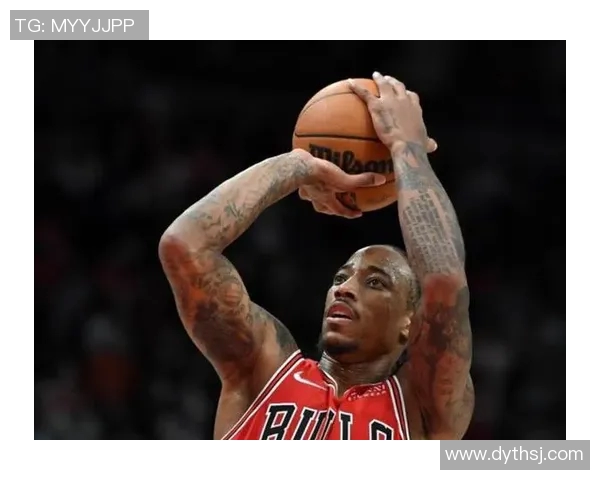 西班牙足球巨星陷入姐弟恋情感故事引发球迷热议